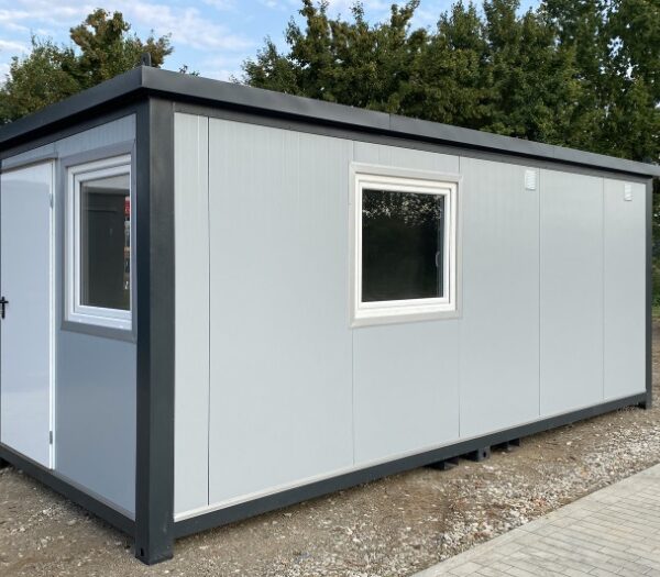 Oficina contenedor 6,00 x 2,40m con WC, ducha y cocina americana